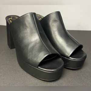 Ted Baker-London,‎ Deltino, Size: 10, Black/Tan, Pre-Owned, Some scuffing